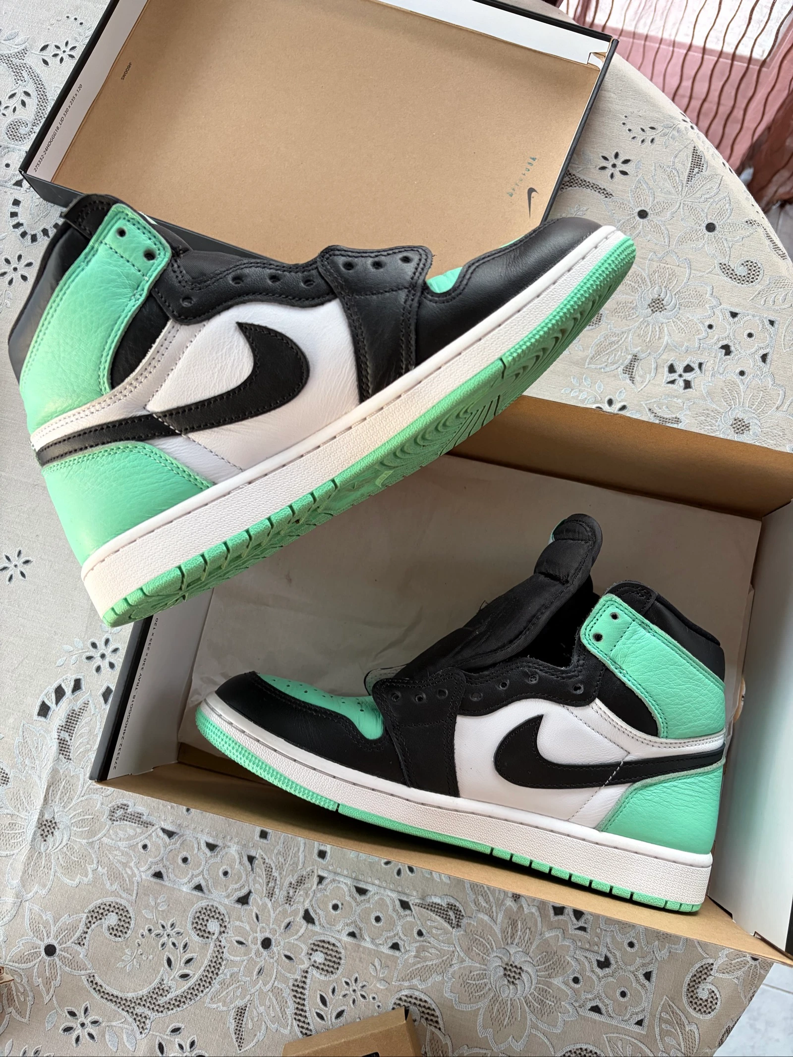 Air Jordan 1 Retro High OG – photo 2